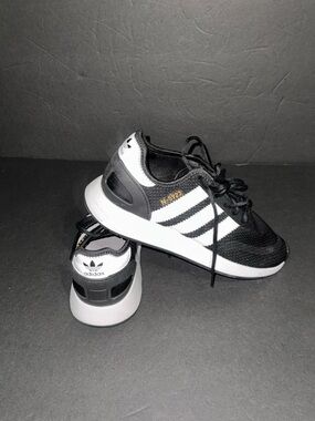 adidas I Men’s I N 5923 I Black & White Runner Sneakers I Size 8 1/2